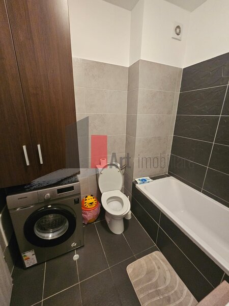 Aparatorii Patriei- Metalurgiei- Apartament cu doua camere- centrala+ loc parcare